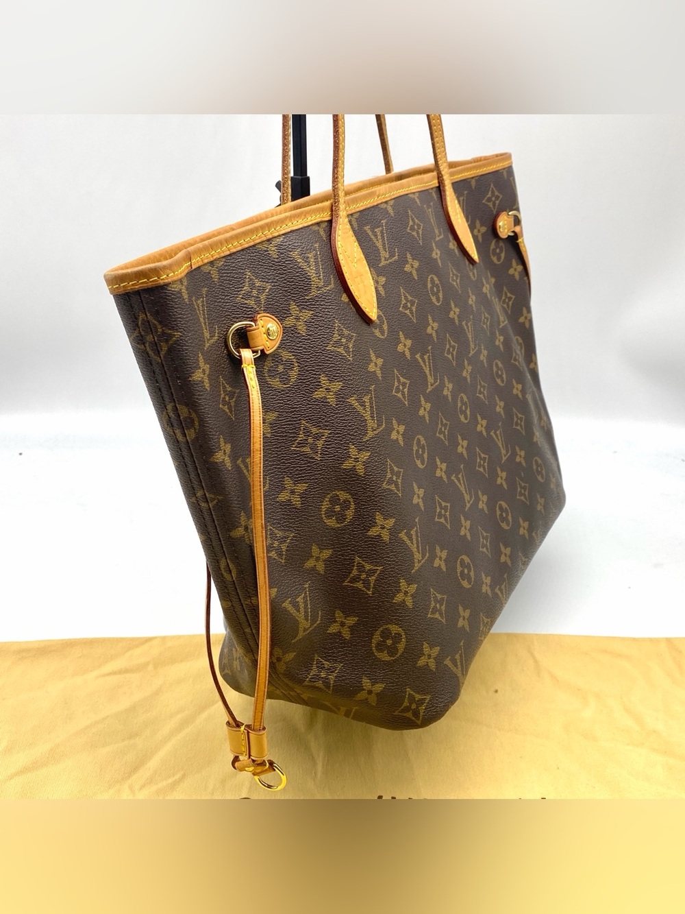 Louis Vuitton Monogram Neverfull Classic Leather Tote Bag MM Initials - Picture 4 of 11